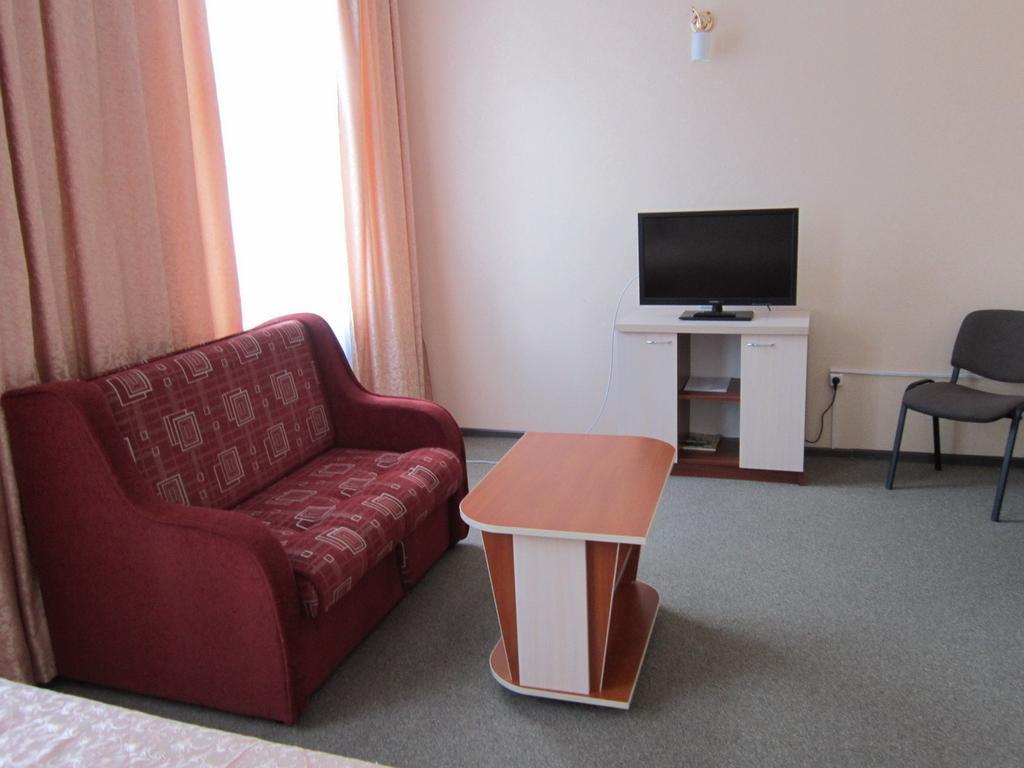 Sozh Hotel 고멜 객실 사진